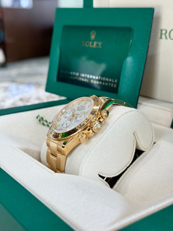 Replica Rolex Daytona 116508 Watch, A Symbol of Refined Taste - Image 3